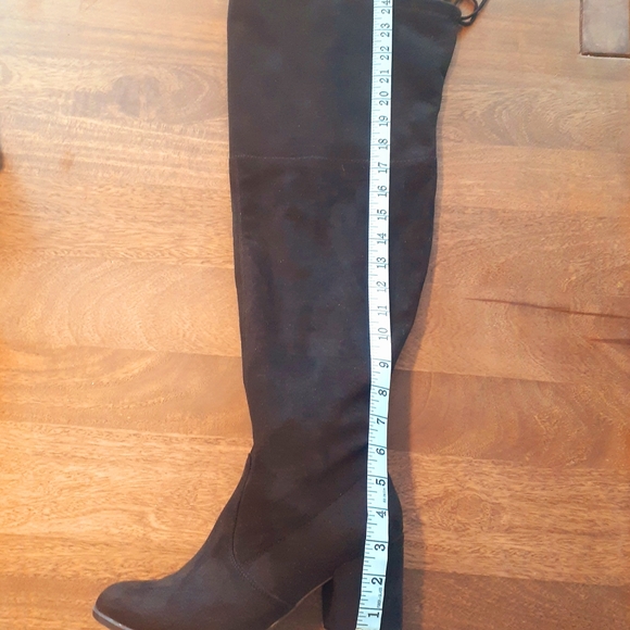 Wide Calf/Wide Width Over-The-Knee Black Boots - Picture 6 of 12